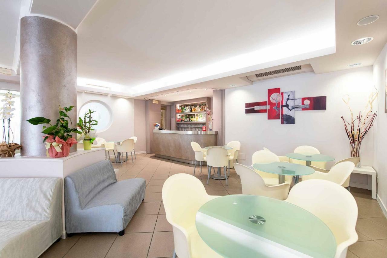 מילאנו מריטימה Hotel Cuba מראה חיצוני תמונה