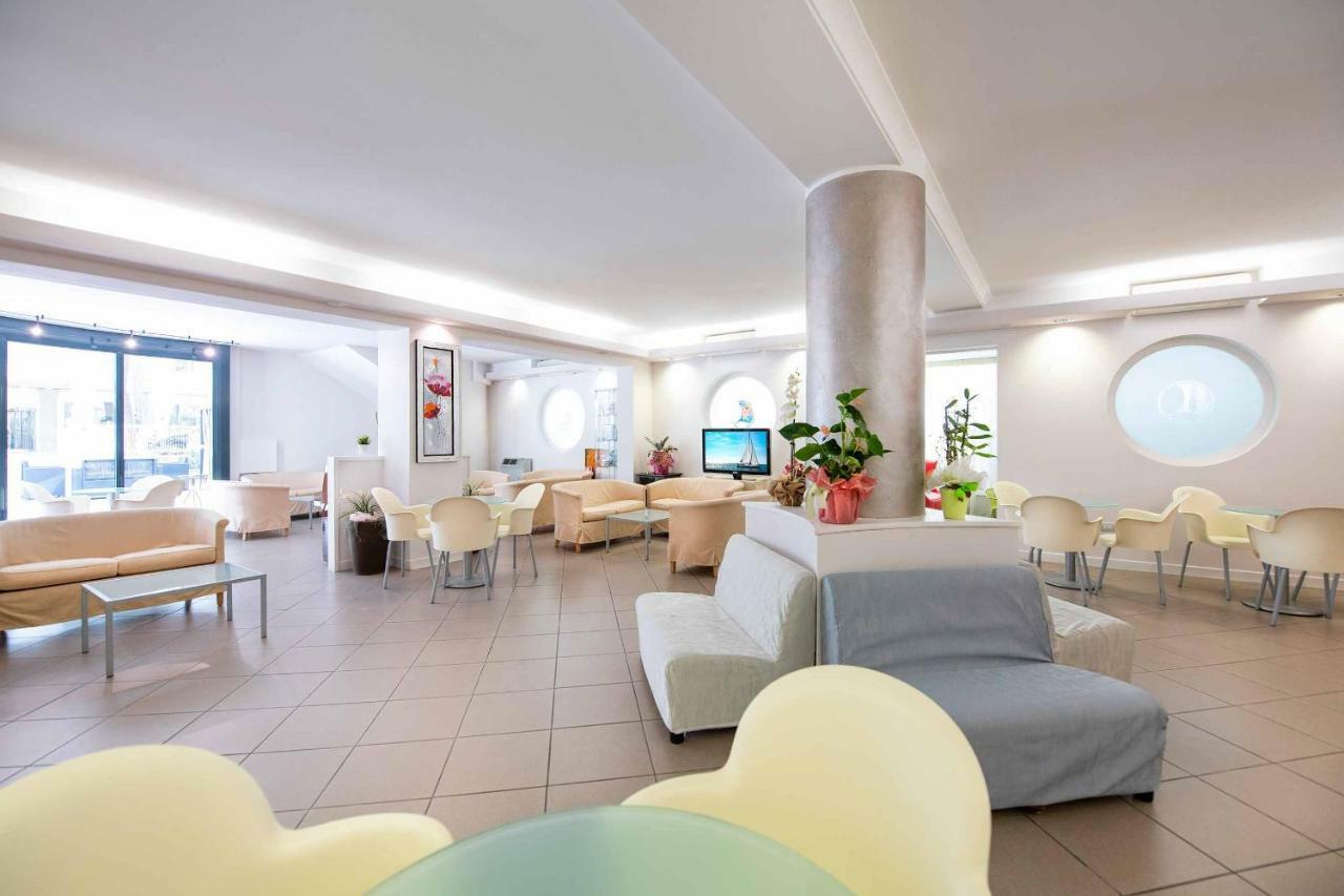 מילאנו מריטימה Hotel Cuba מראה חיצוני תמונה